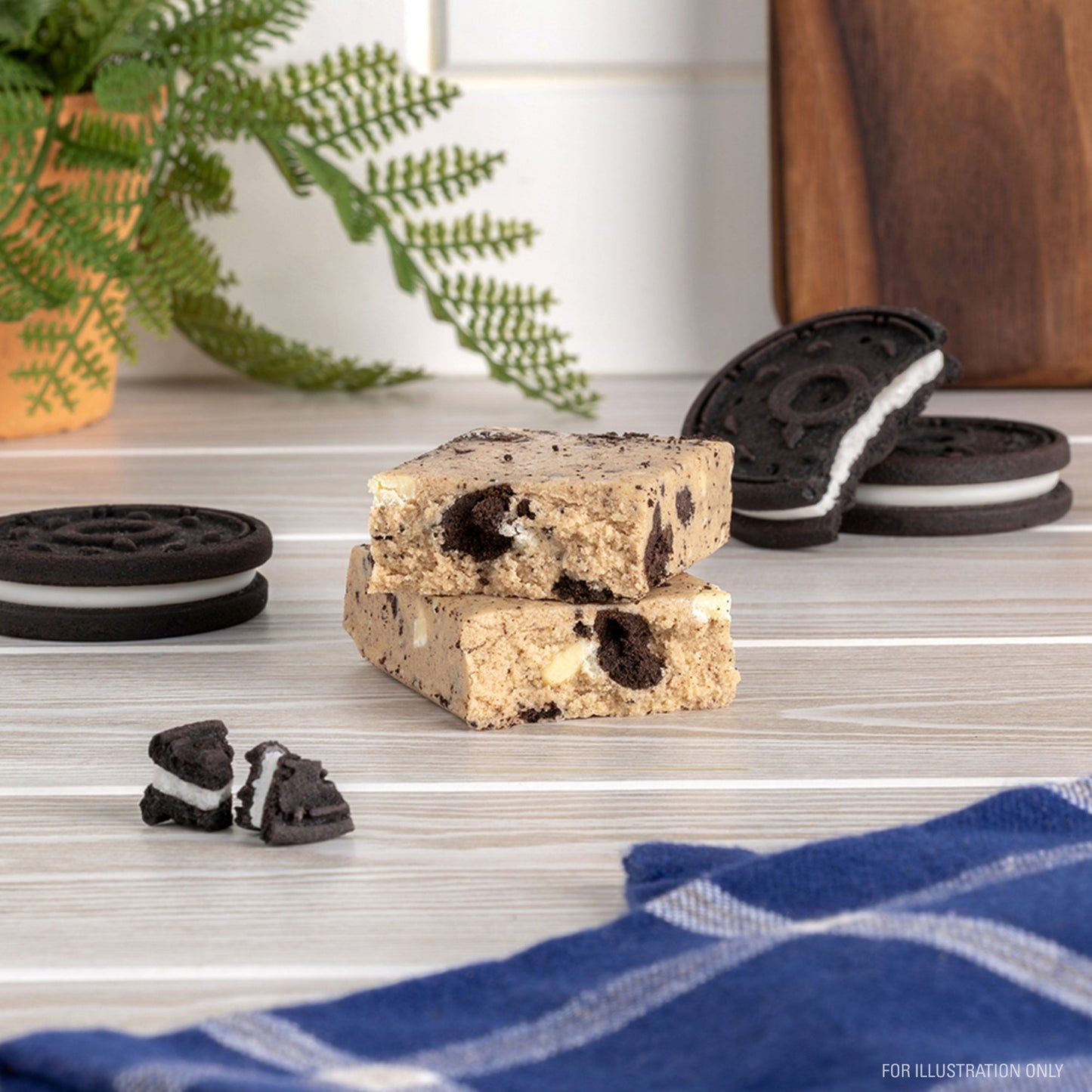 cookies-and-cream-protein-bars-m8 15807_QN_USA_ProteinBar_CAC_InterimAssetUpdate_Digital_Tabletop1.jpg